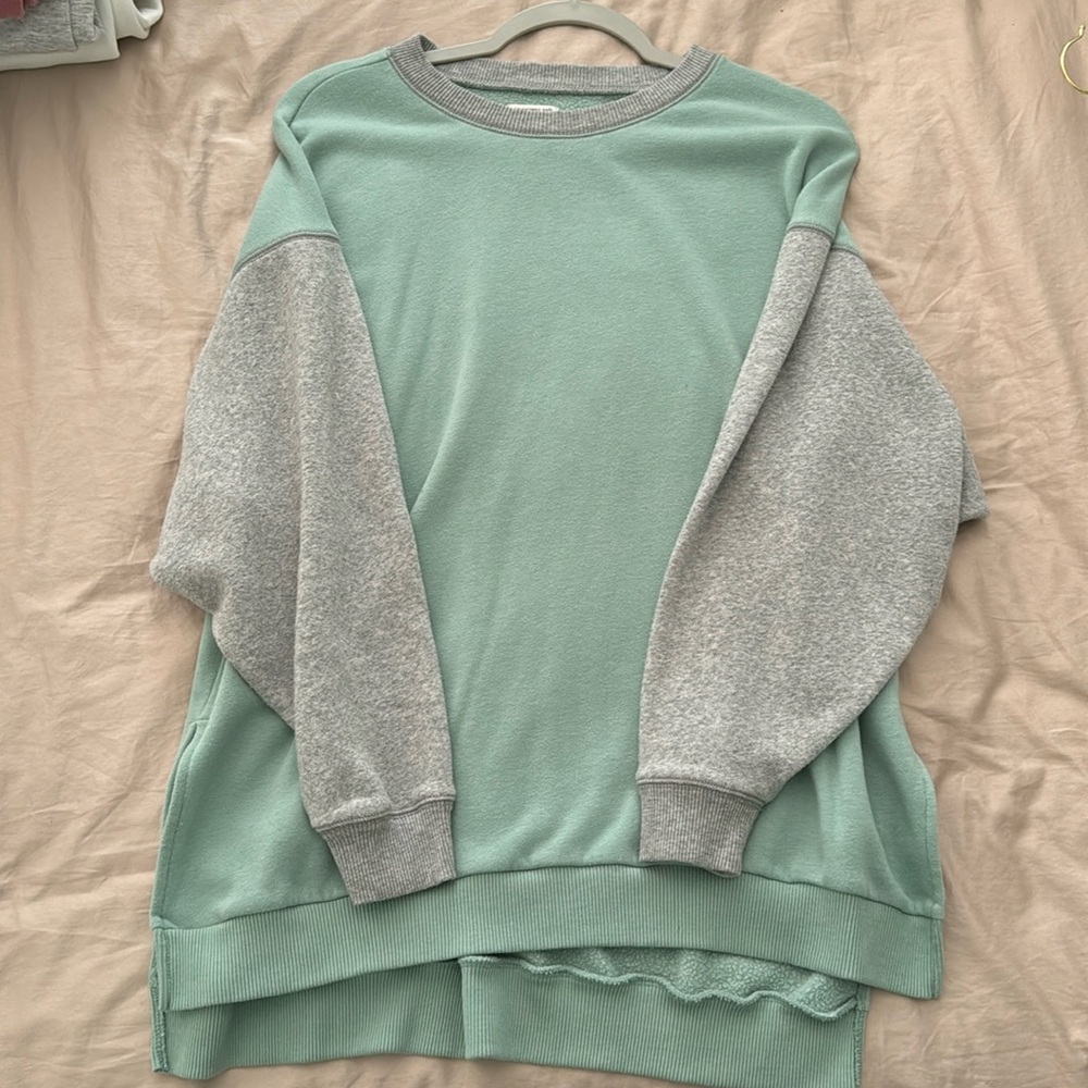 AMERICAN EAGLE Jegging fit crewneck size XS